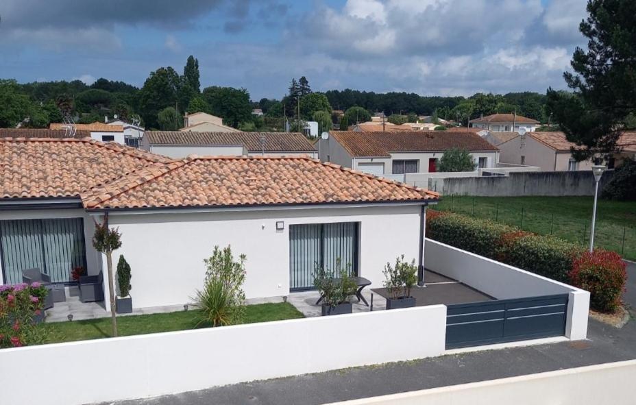 Chez Mariana Apartment Arvert Exterior photo